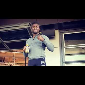 Francis Ngannou Discusses UFC 220 Media in France Money