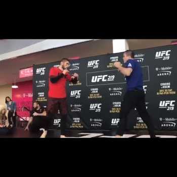 Khabib Nurmagomedov Ready to Break Tony Ferguson After Hes Done With Edson Barboza
