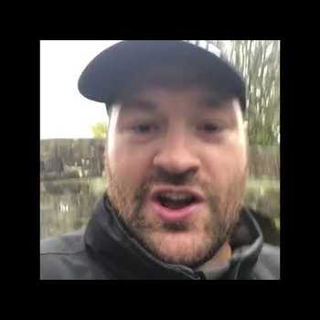Tyson Fury Calls Out Anthony Joshua